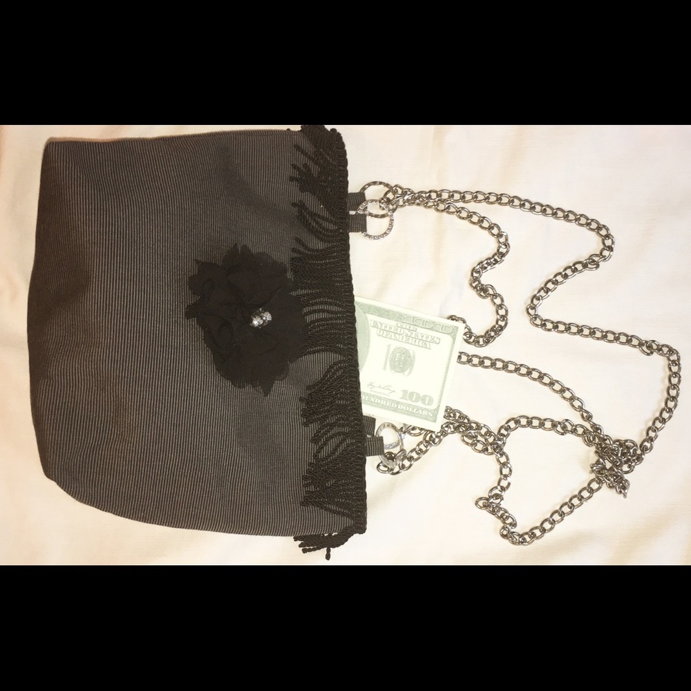 REDUCED AGAIN Black purse/fringe chain, - Picture 6 of 12